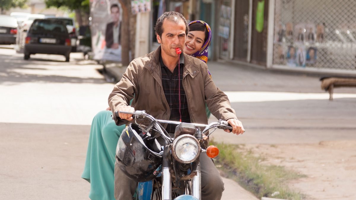 نگاهی به فیلم «تومان»